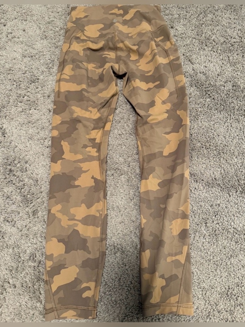 Lululemon Camo Leggings Size 6 - Picture 2 of 3